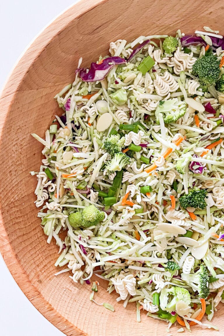 Delicious Asian Ramen Noodle Salad