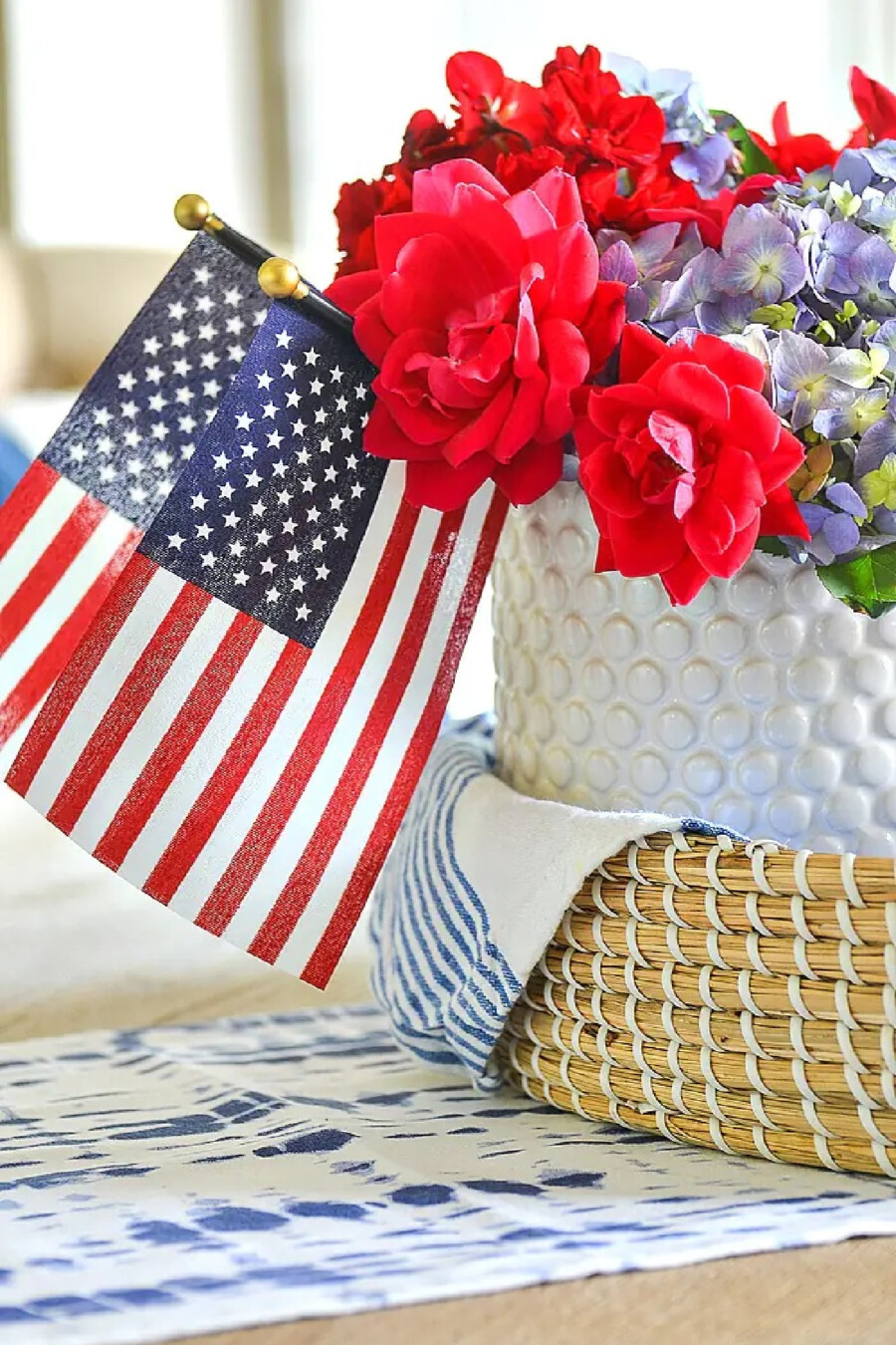 Simple Patriotic Decorating