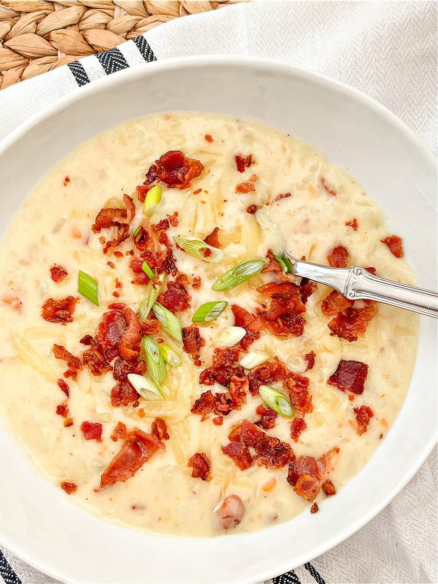 The Best Loaded Potato Soup