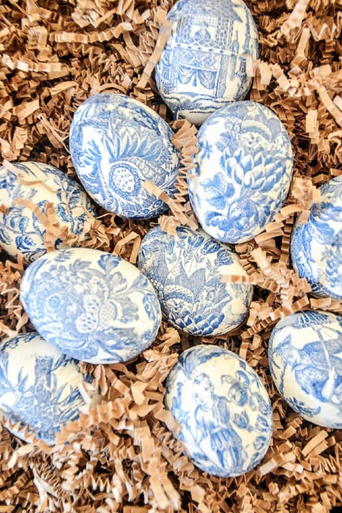 CHINOISERIE DECOUPAGE EGG DIY