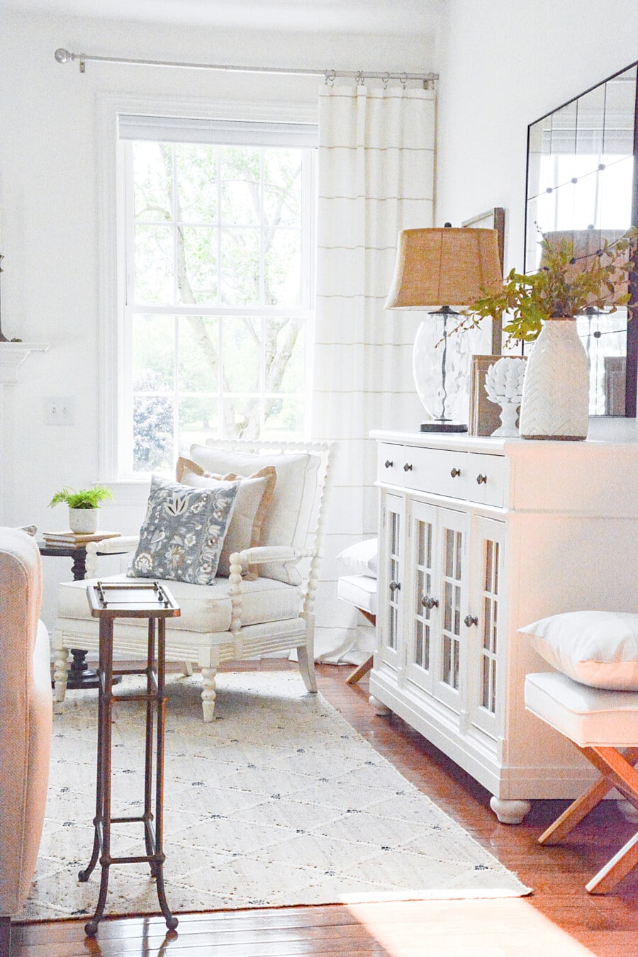 Boho Home Decor: 4 Homes That Remind Us How Timeless The Style Can