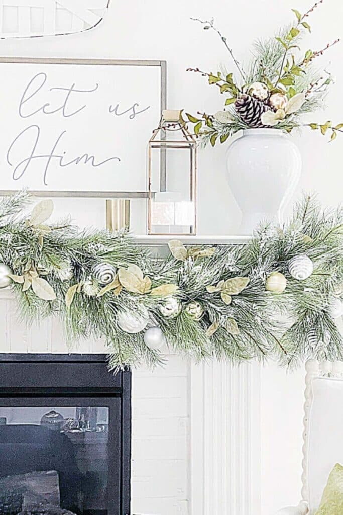 DECORATING WITH PINECONES-mantel