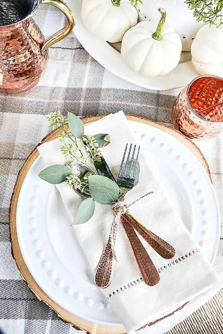 100+ Ideas For Setting A Beautiful Fall Table