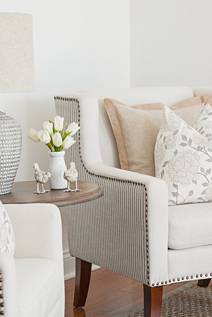 spring home tour-spring pillows on a chair