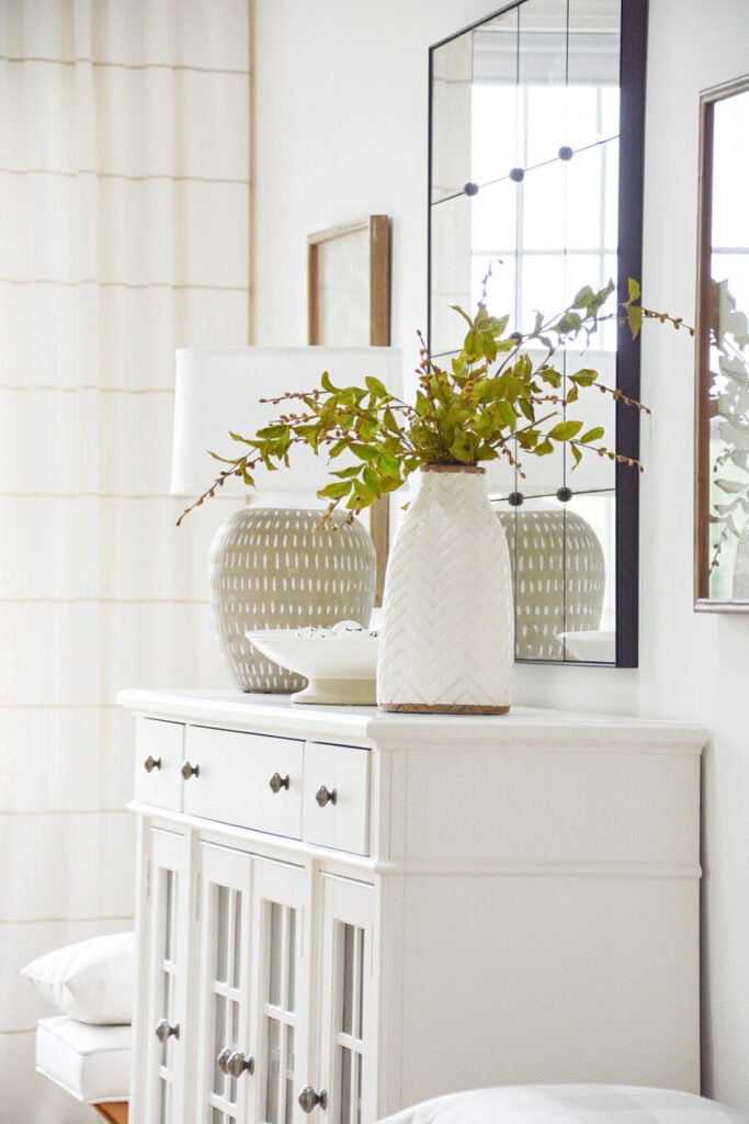 WHITE BUFFET WITH DECOR